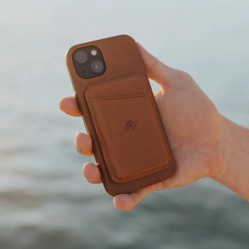 20% Off Minimalist iPhone Case & Wallet - Sienna