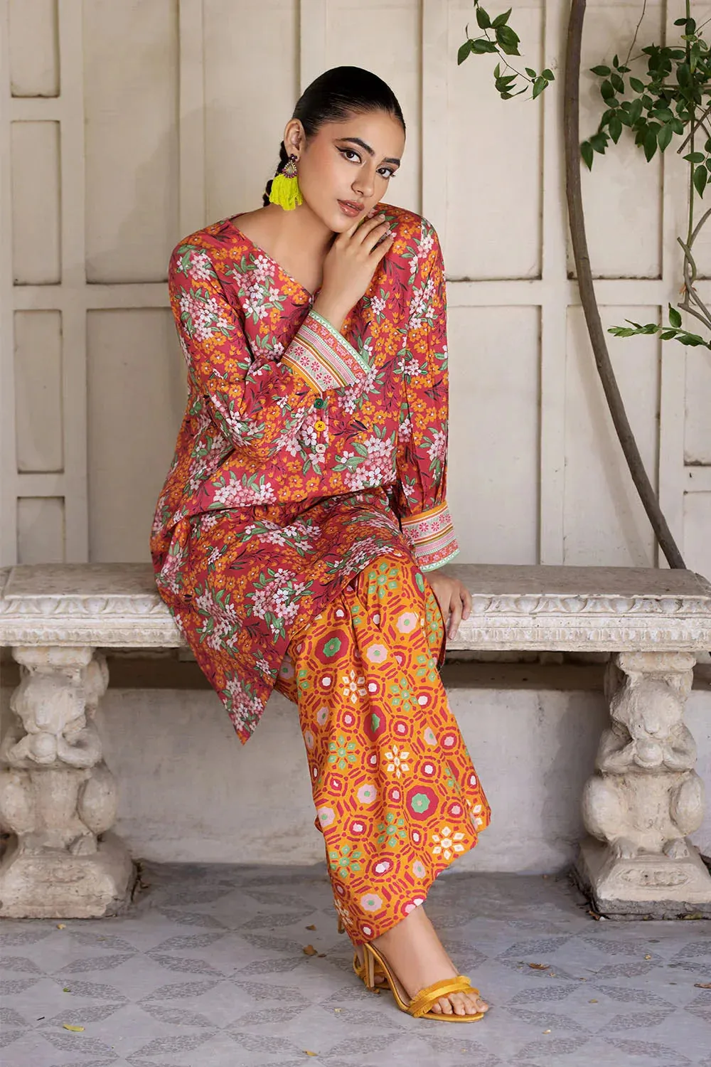 2PC Unstitched Printed Lawn Shirt and Trouser KST-2652