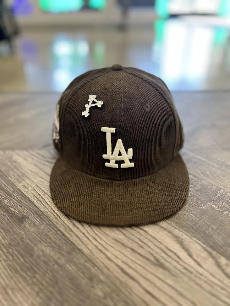 5950 LOS DODGERS WALNUT CORDUROY GLOW