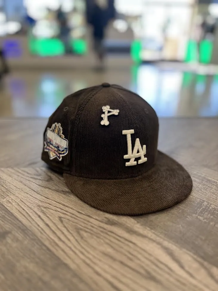 5950 LOS DODGERS WALNUT CORDUROY GLOW