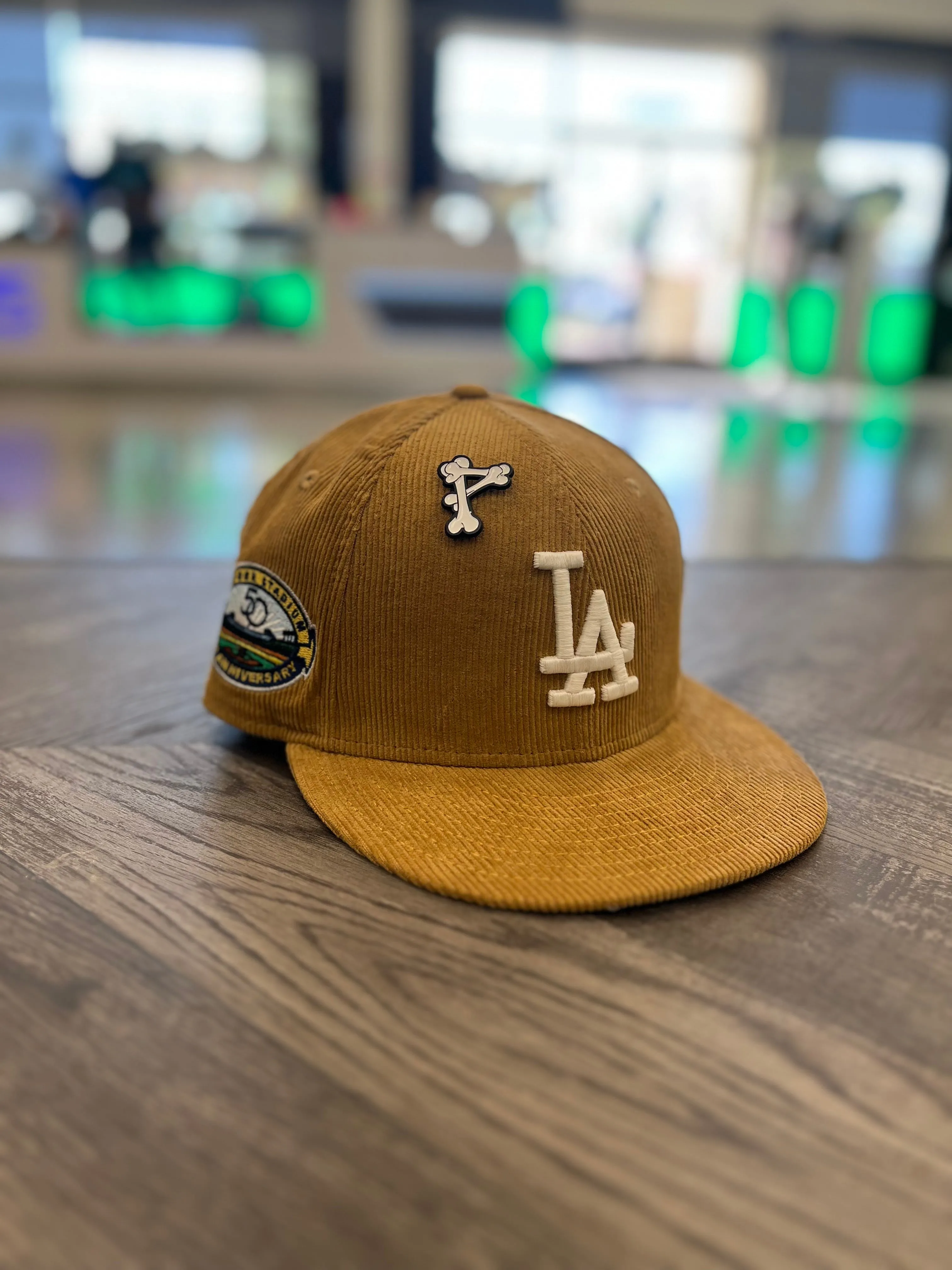 5950 LOS DODGERS WHEAT CORDUROY