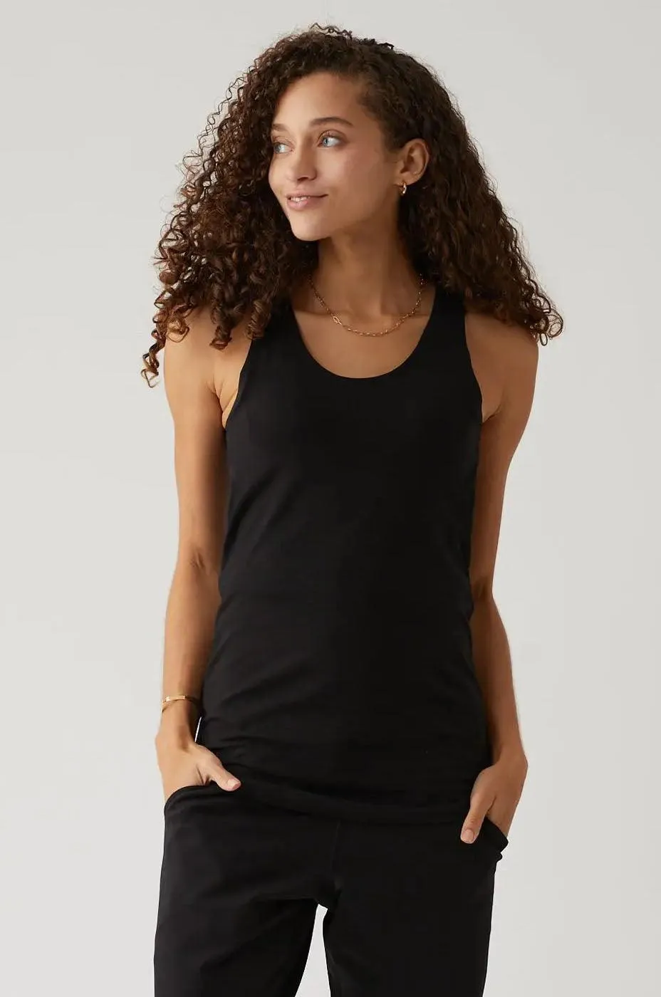 Back Snap Hands Free Nursing & Pumping Top in Onyx