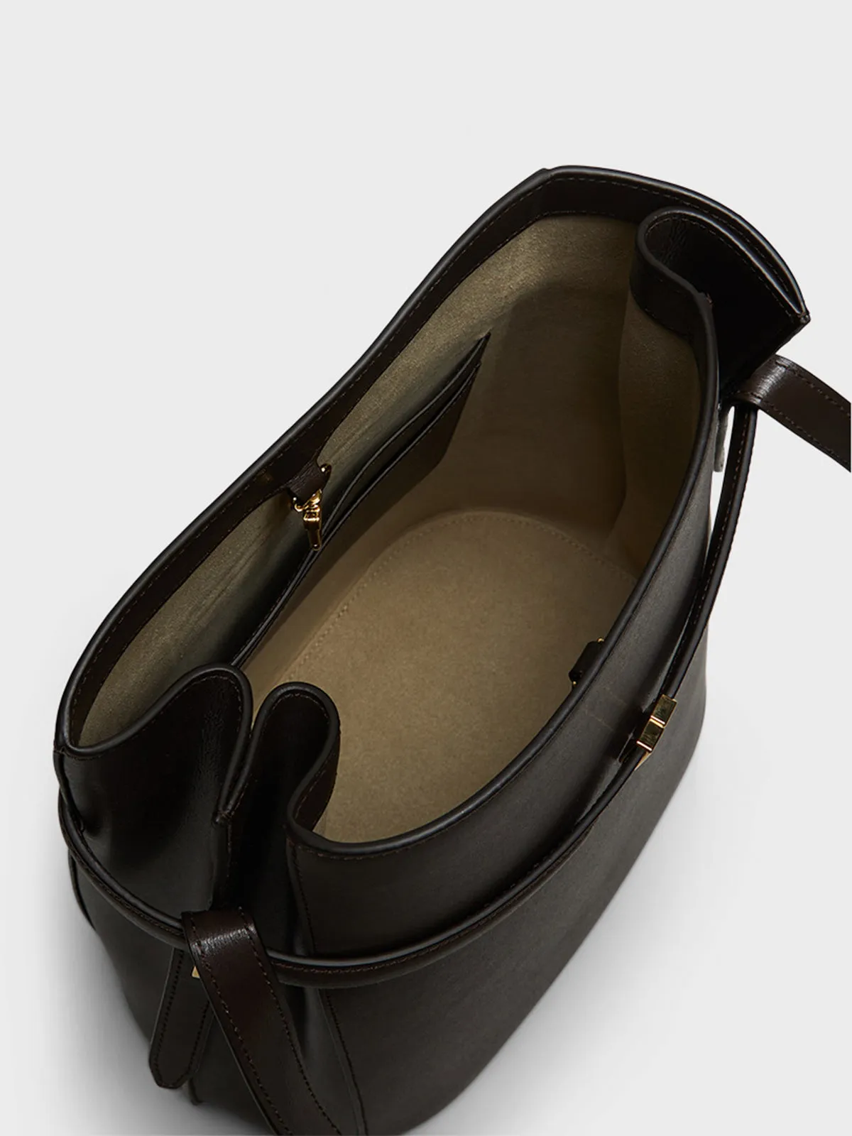 Belted Leather Bucket Bag in Bark