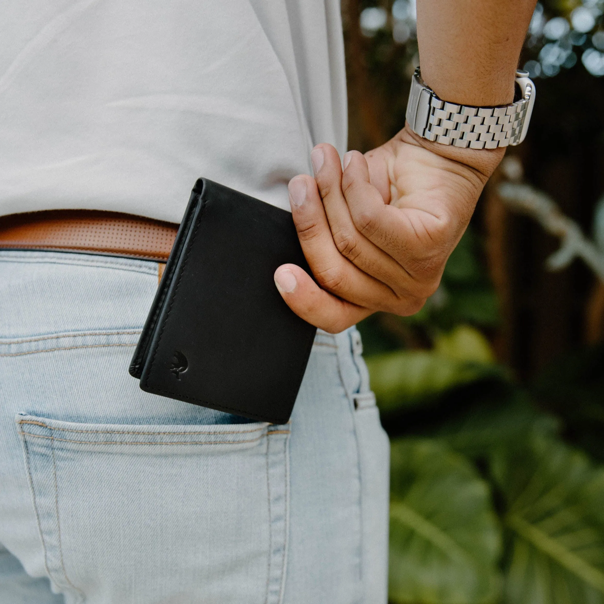 Bifold Wallet - Black Edition