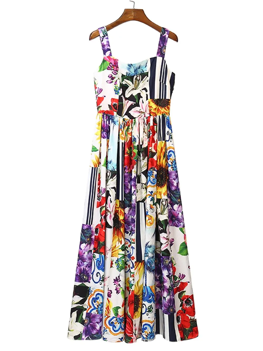 DELLA Floral Maxi Dress