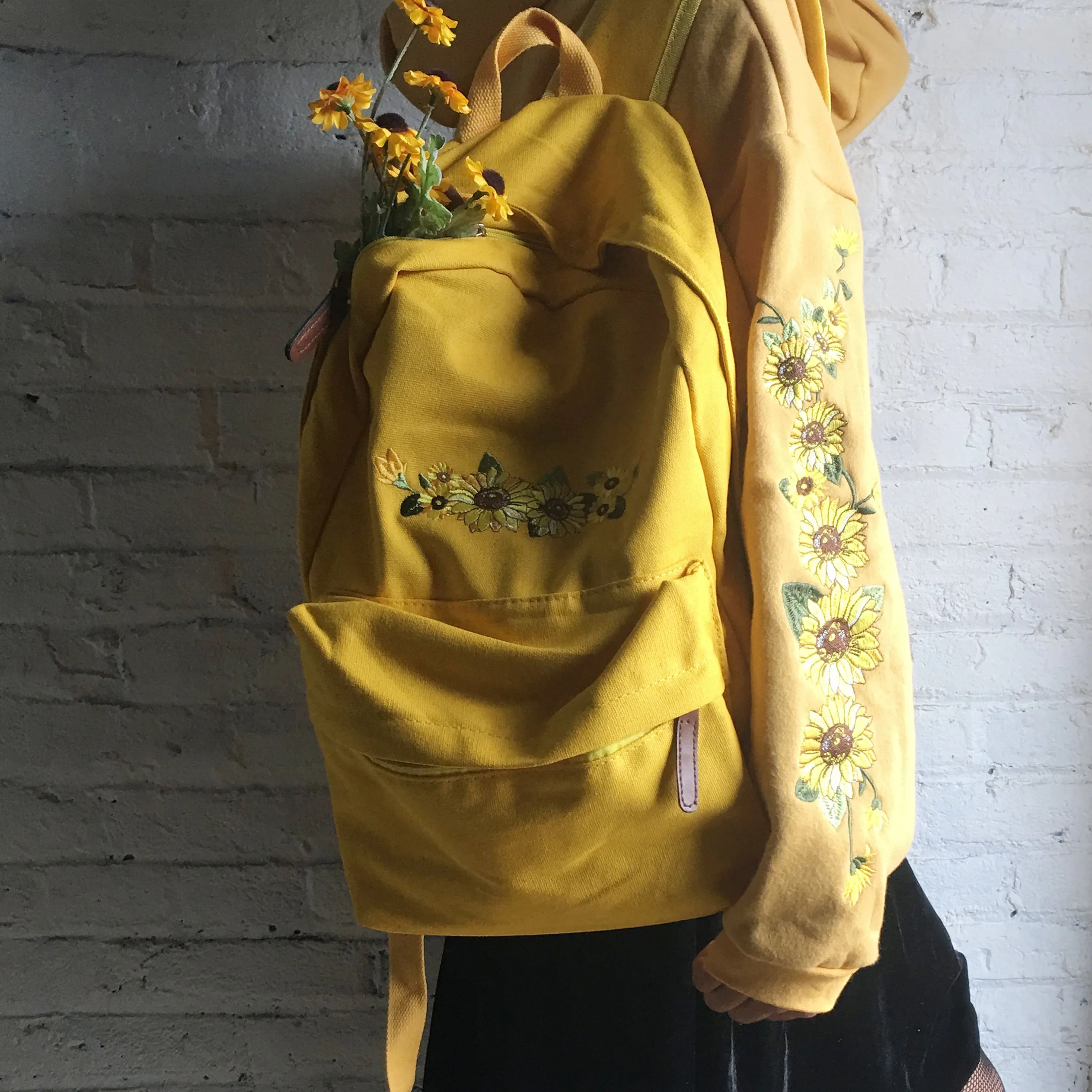 FLOWER CHILD SUNFLOWER HOODIE jumper