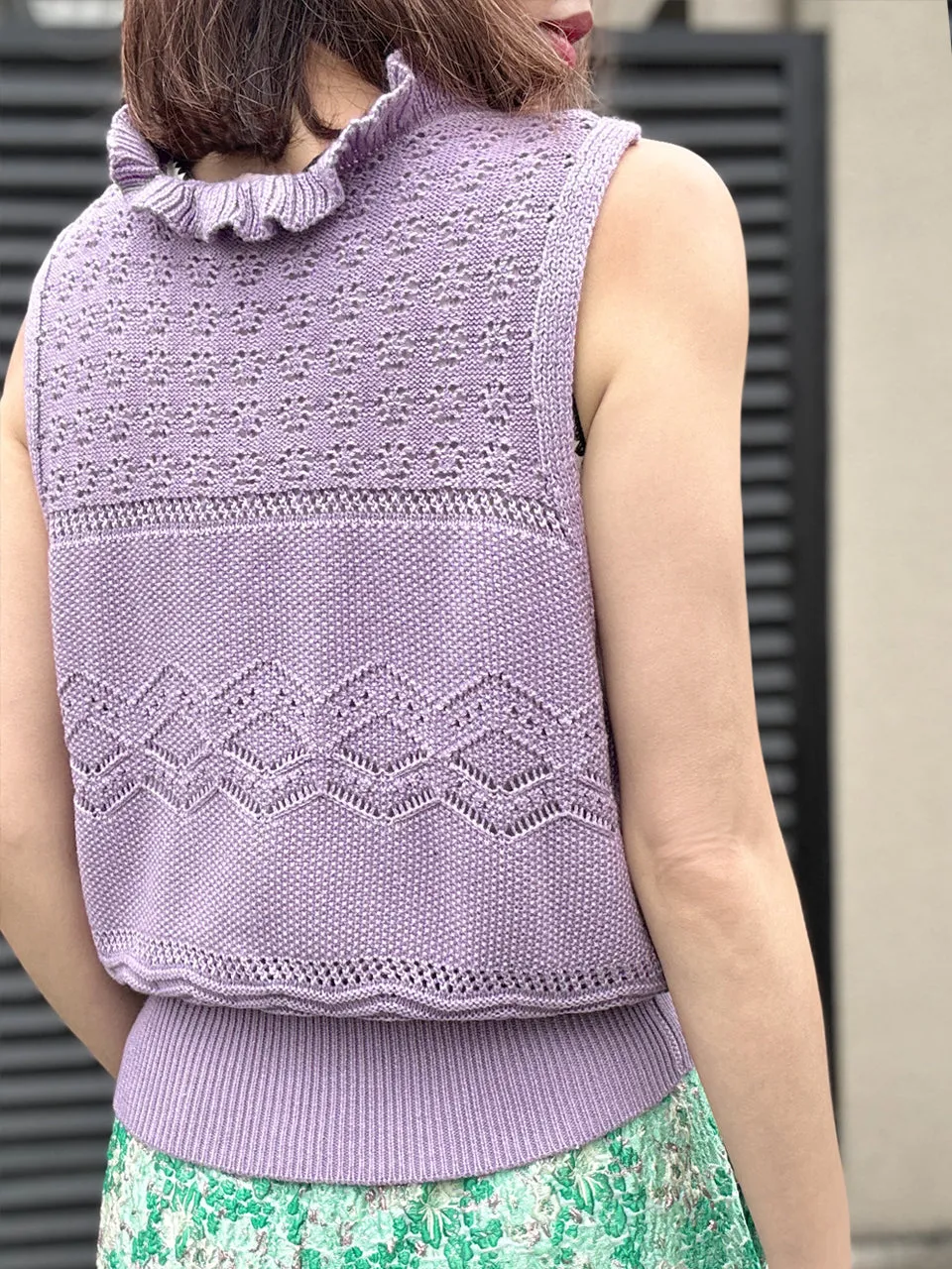 Lilac Purple Ruffle Collar Pattern-stitched Button Front Vest