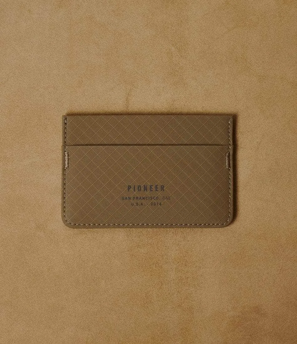 Molecule Cardholder