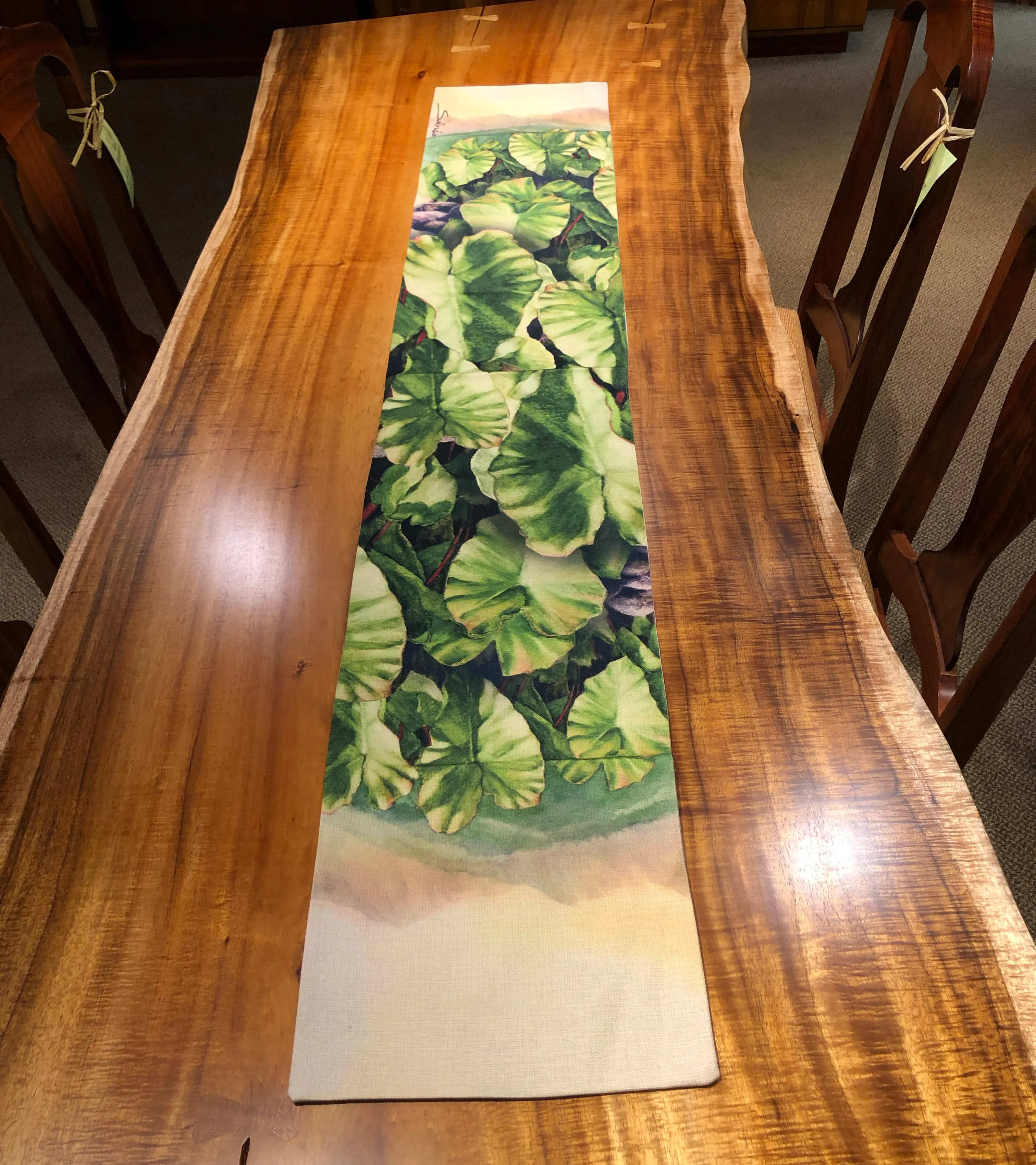 "Kalo" Table Runner Set by Sabado