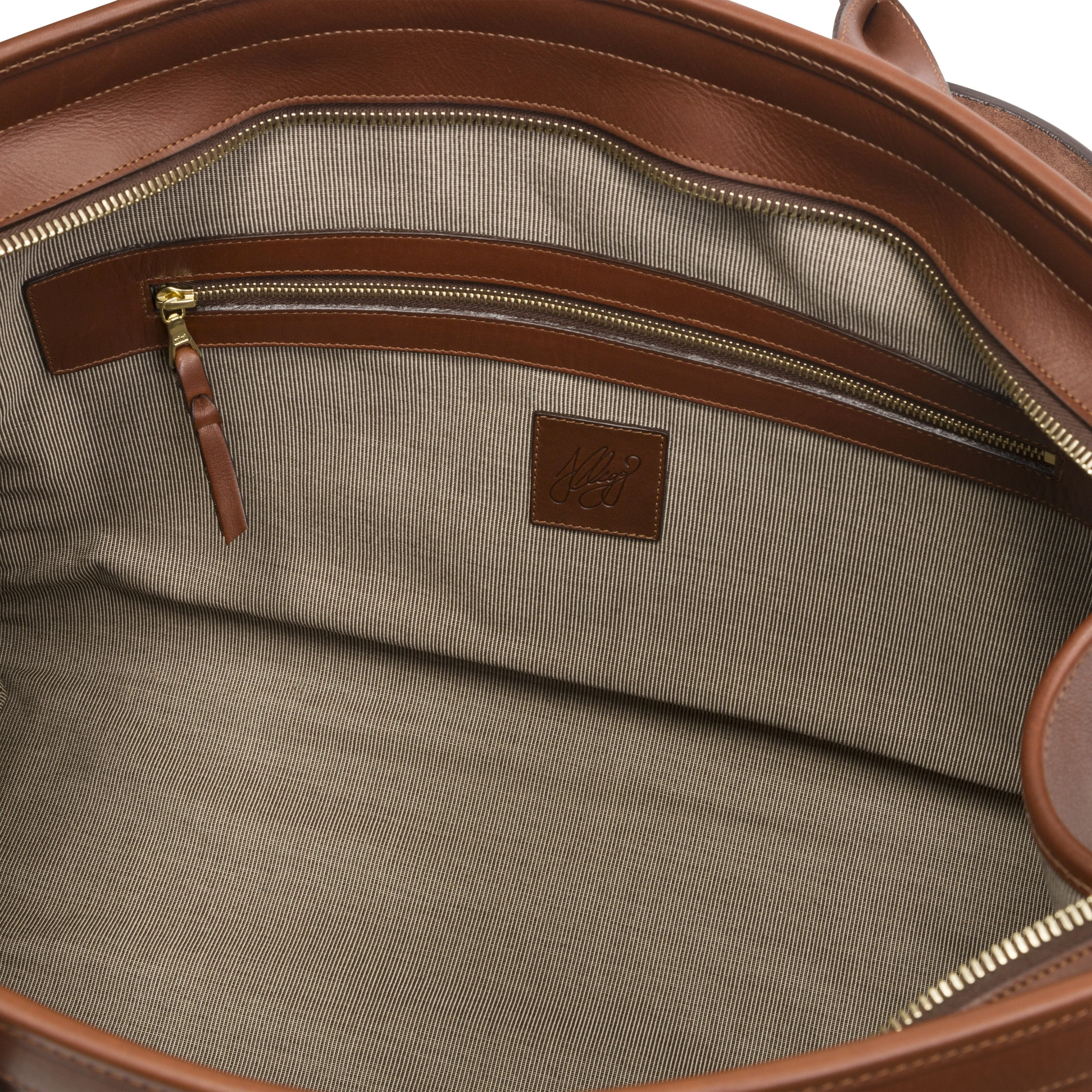 Signature Travel Duffle - Tumbled Leather