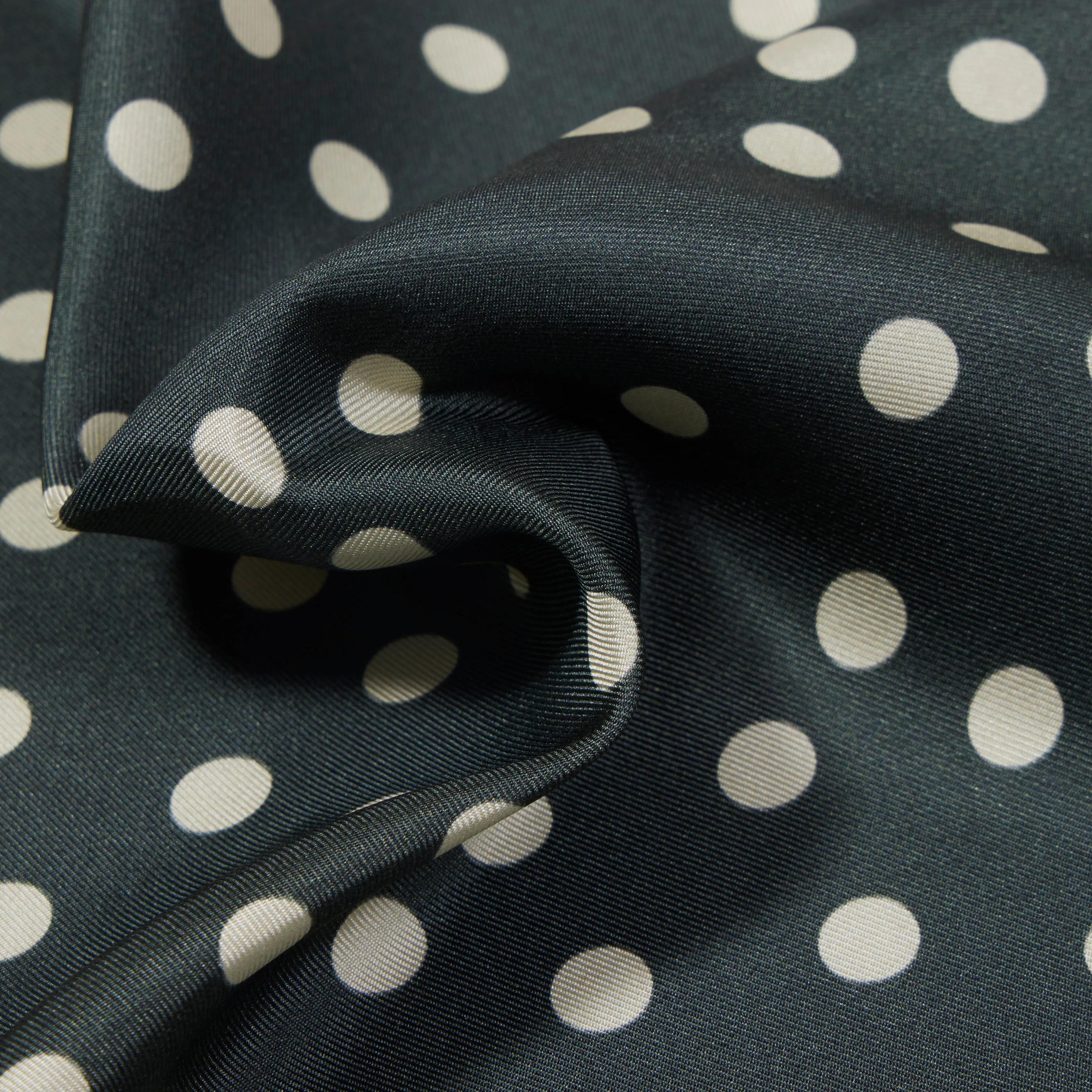 Silk Dot Pocket Square