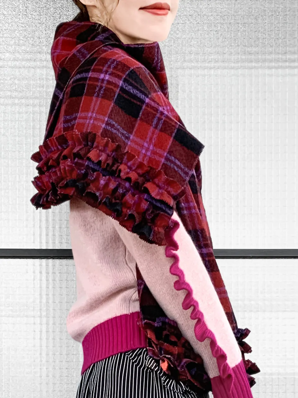 Surprise Sale! Red Plaid Pleated Ruffle Trim Check Woollen Scarf