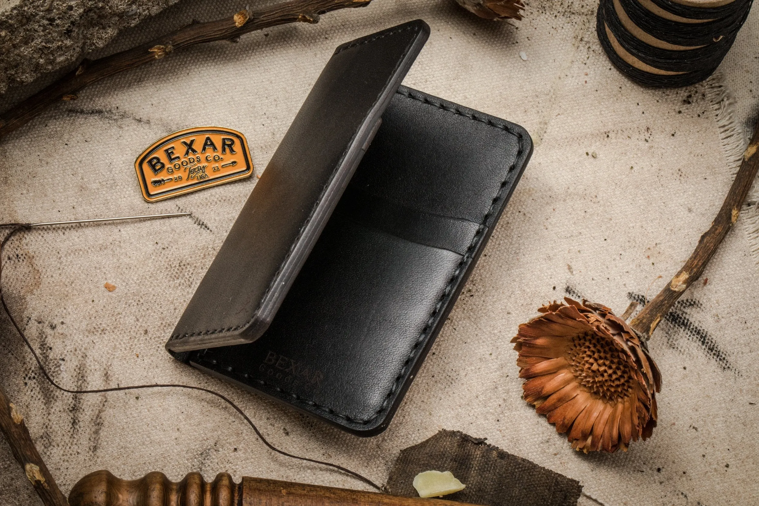 Vertical Card Wallet- Black